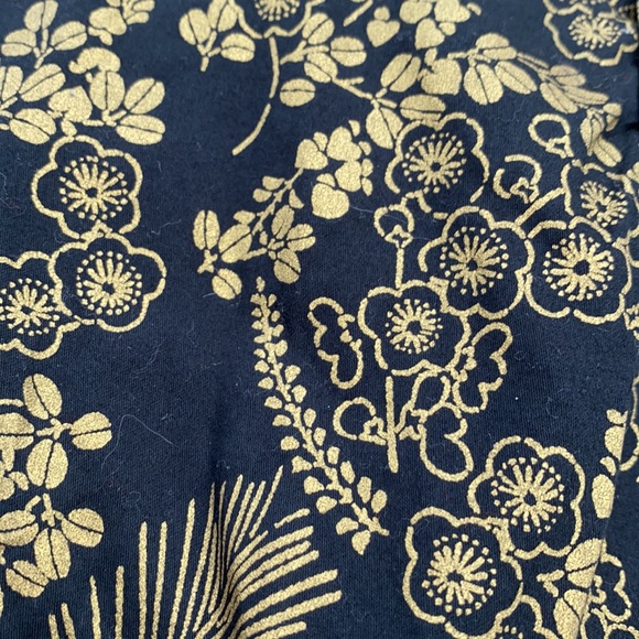 Tea Collection black and gold print dress sz 6 - Picture 2 of 6